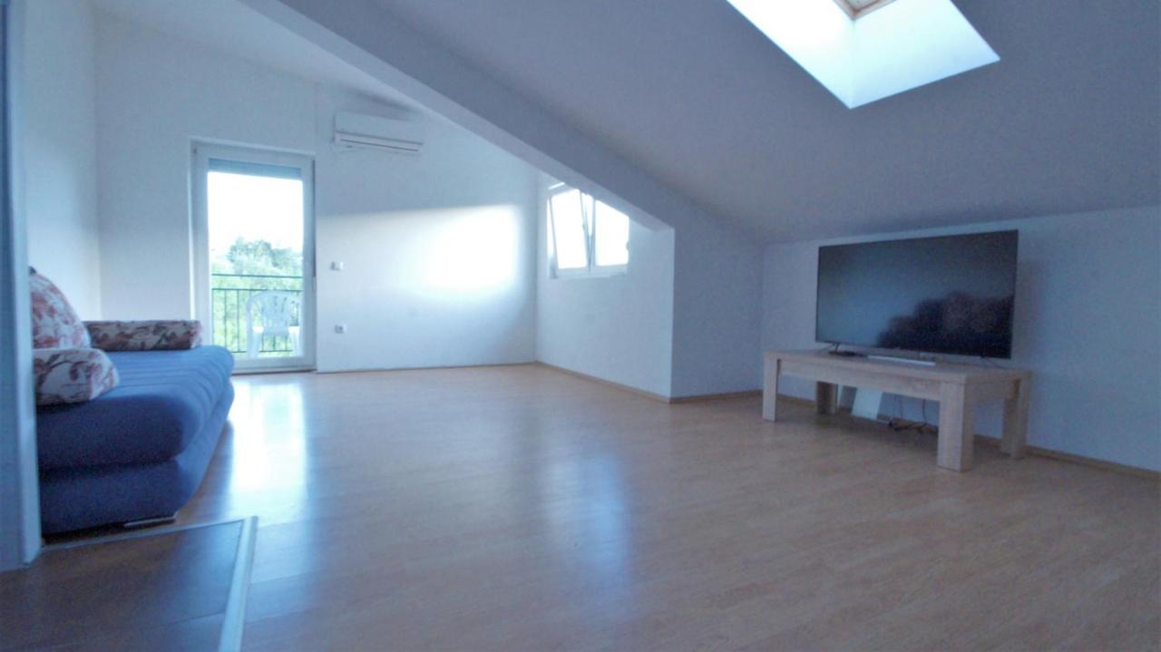 Divine Apartments Budva Lastva Grbaljska Luaran gambar