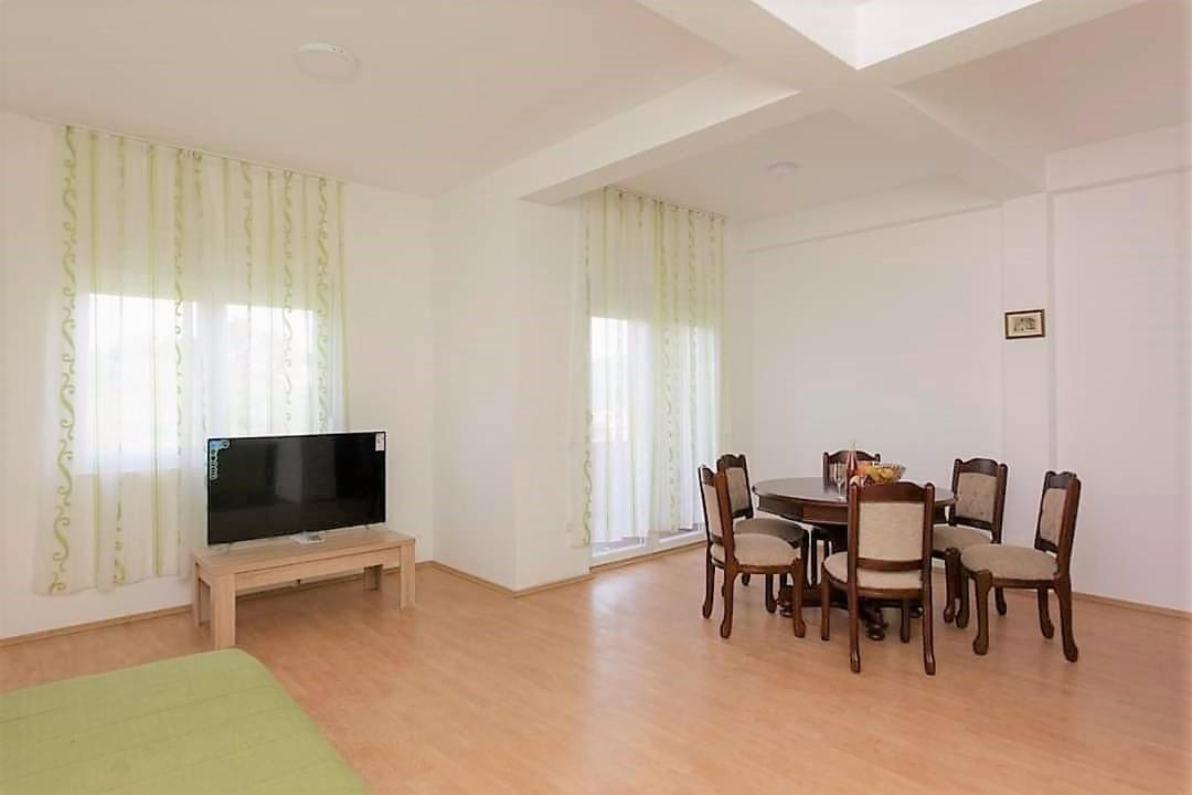Divine Apartments Budva Lastva Grbaljska Luaran gambar